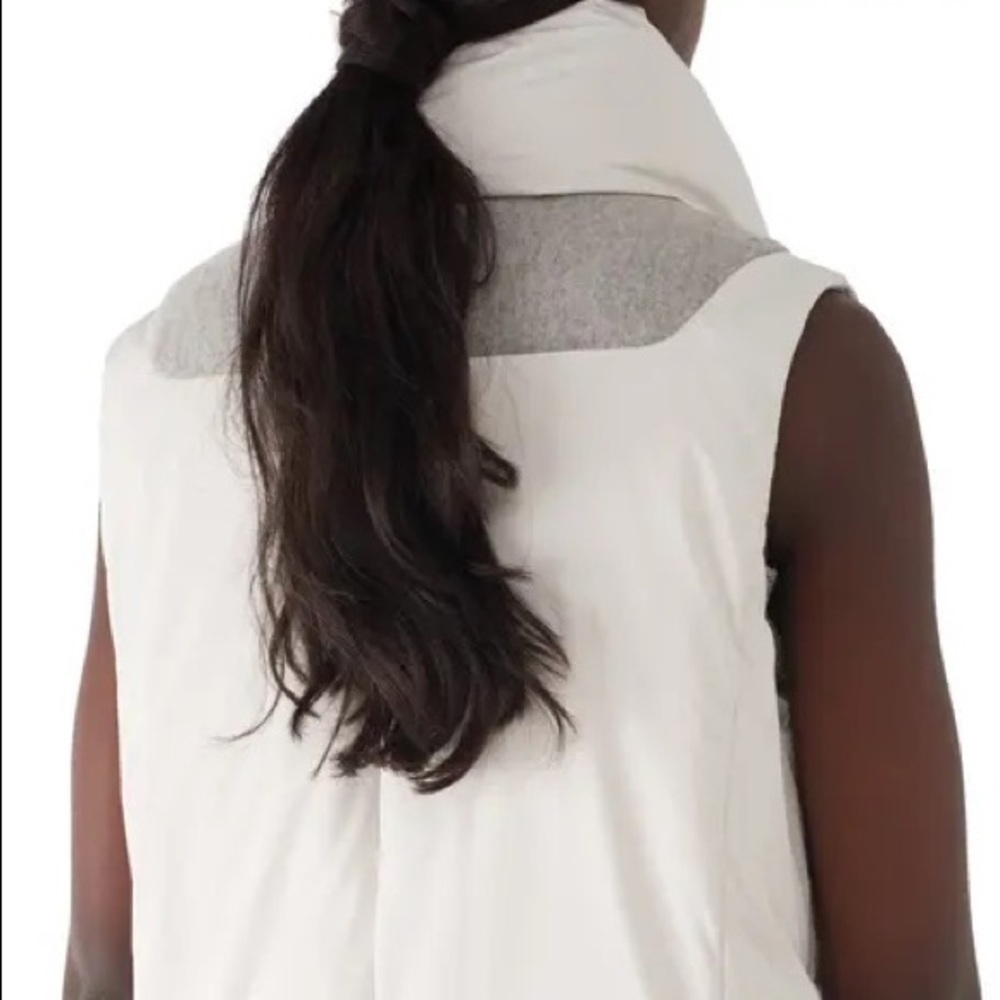 NWT SOSKEN Elexa Long Quilted Down Vest - Picture 9 of 9